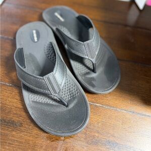 Okabashi Black Flip Flops